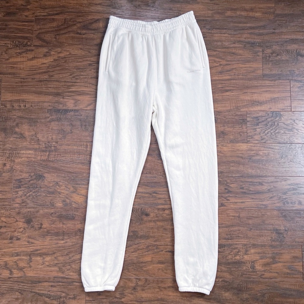 Outdoor Voices • Nimbus Sweatpant jogger pants Vanilla organic cotton terry knit - Picture 2 of 14